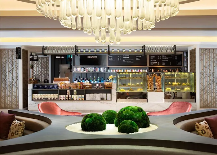 DoubleTree by Hilton Surabaya Hotel